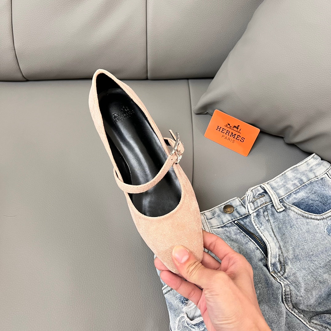 1JE1ZDE Stylish leather  boots