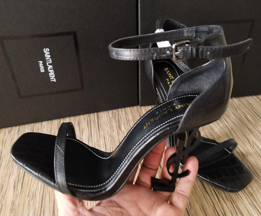 2XSL149ZDE Stylish leather high heels(10.5cm)