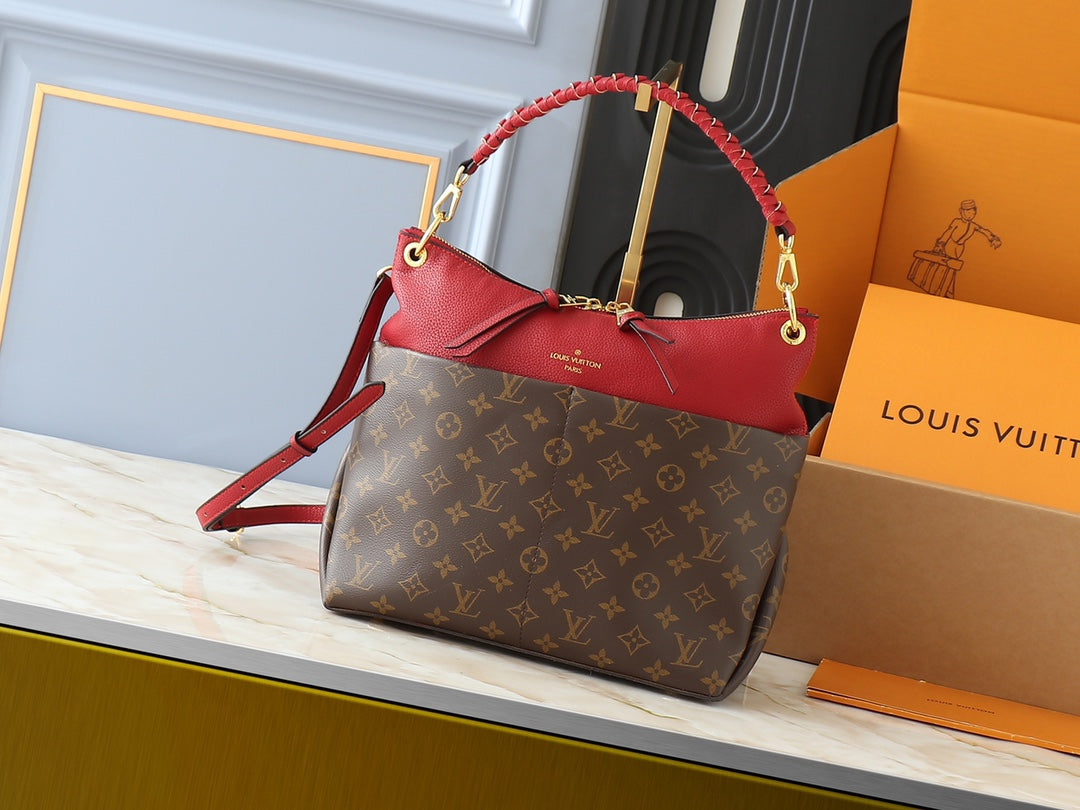 1WE115BDE Stylish leather bag