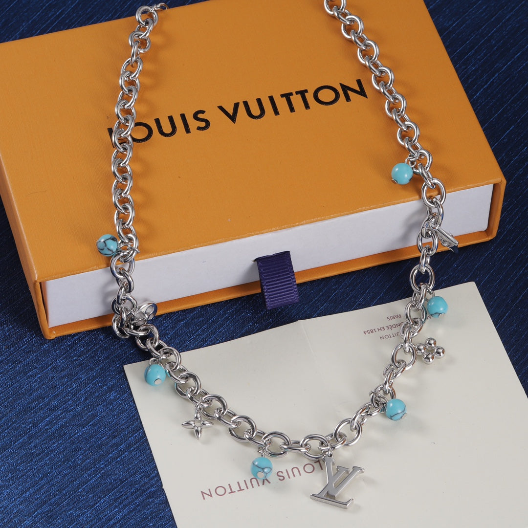 175RE33XDE Stylish Necklaces