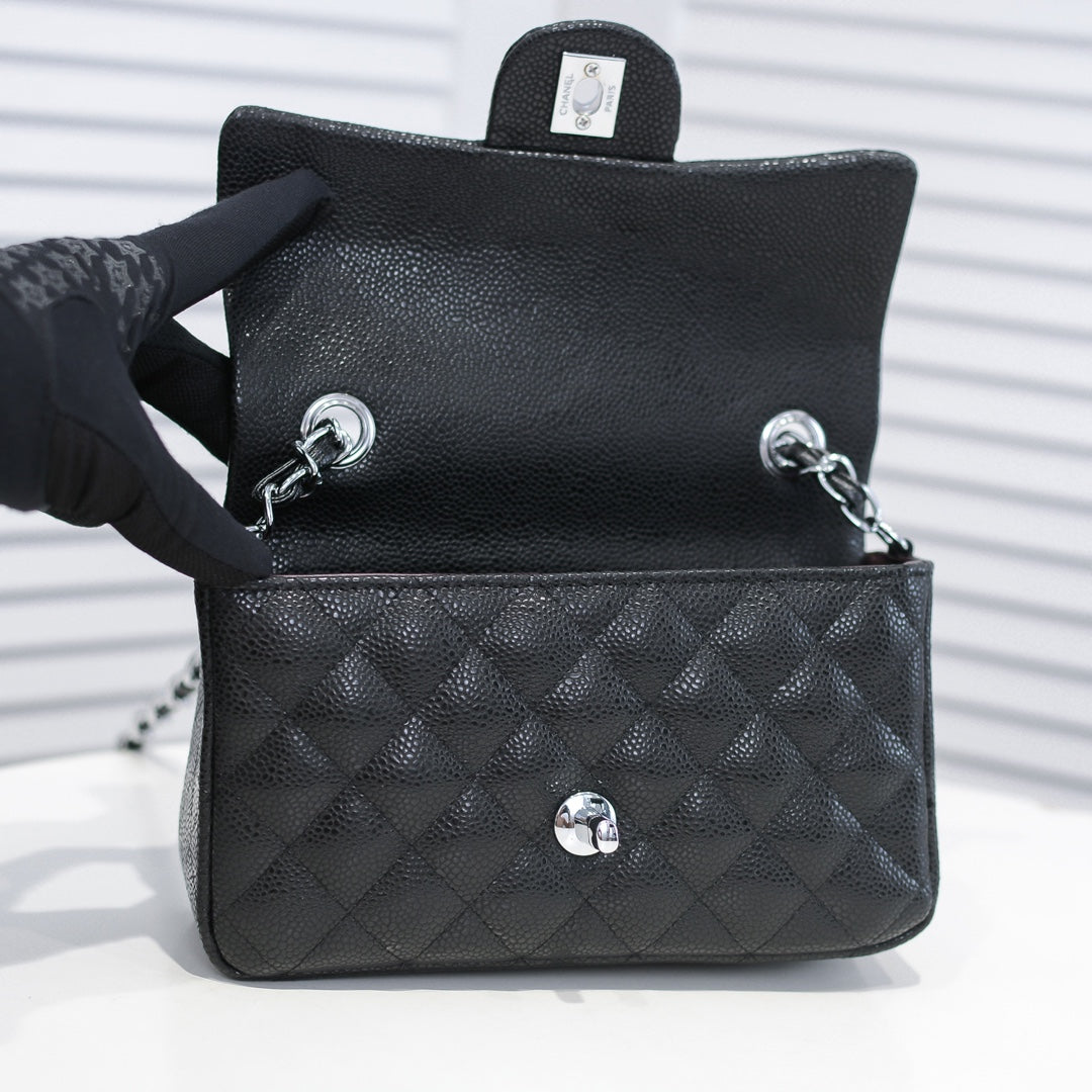 1XC99BDE Stylish leather bag 