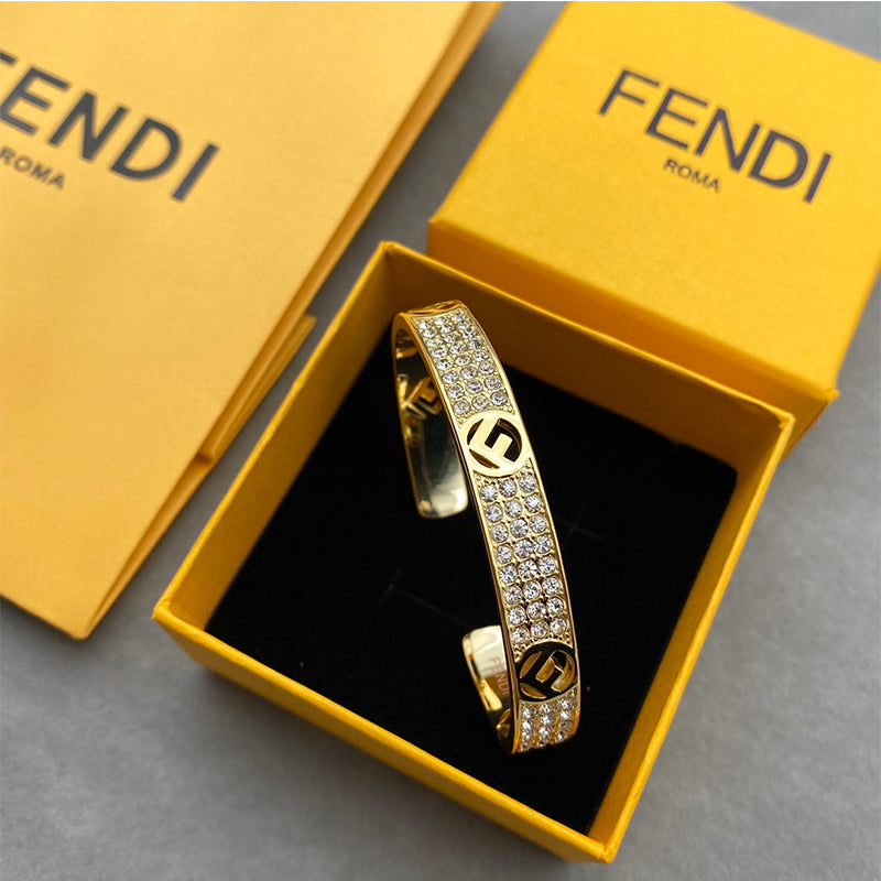 3F339KDE Stylish Bracelets