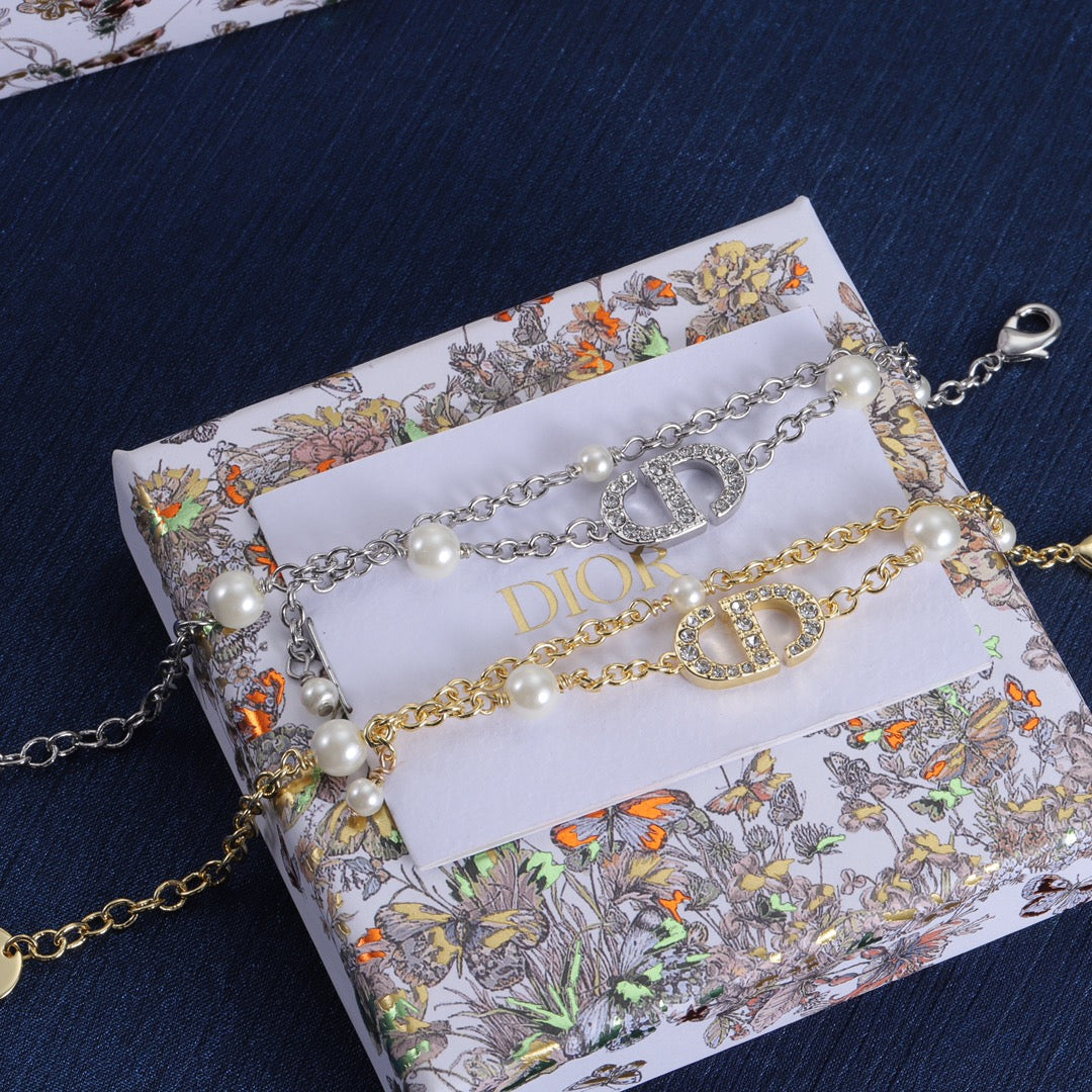 14D494KDE Stylish Bracelets