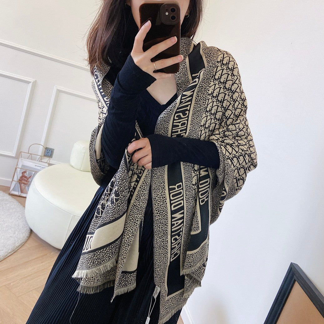 185ZD45WDE Stylish Winter Scarves