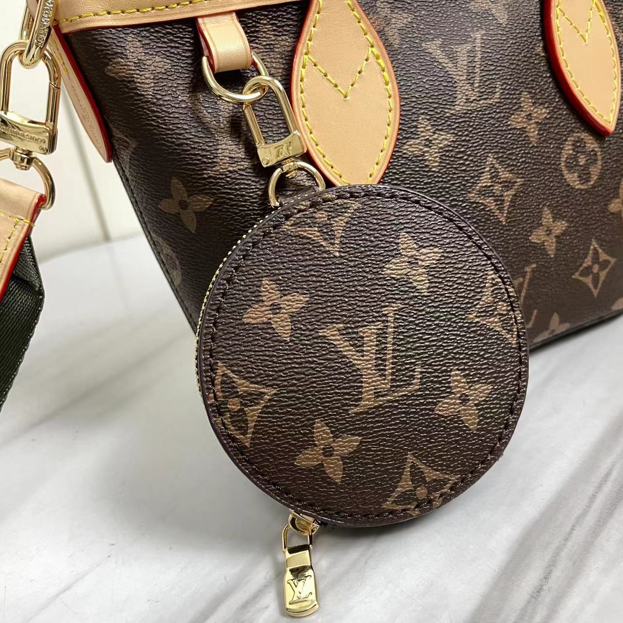 2XE85BDE Stylish leather bag 