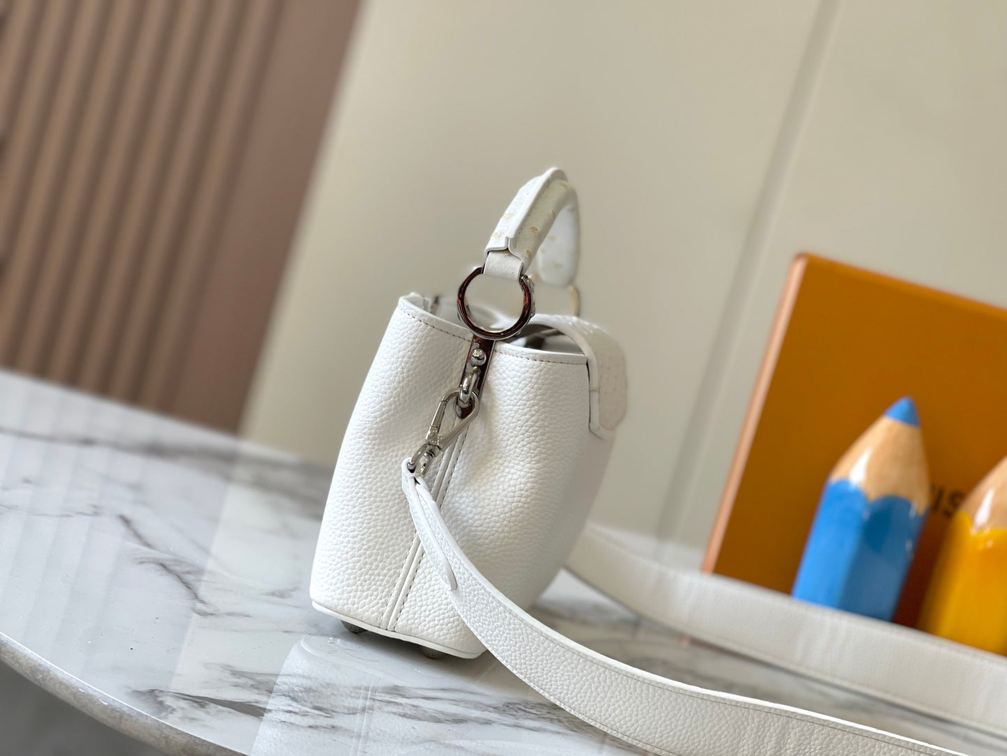 1XE448BDE Stylish leather bag