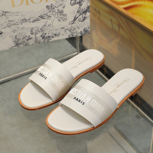 255QD38ZDE Stylish leather shoes