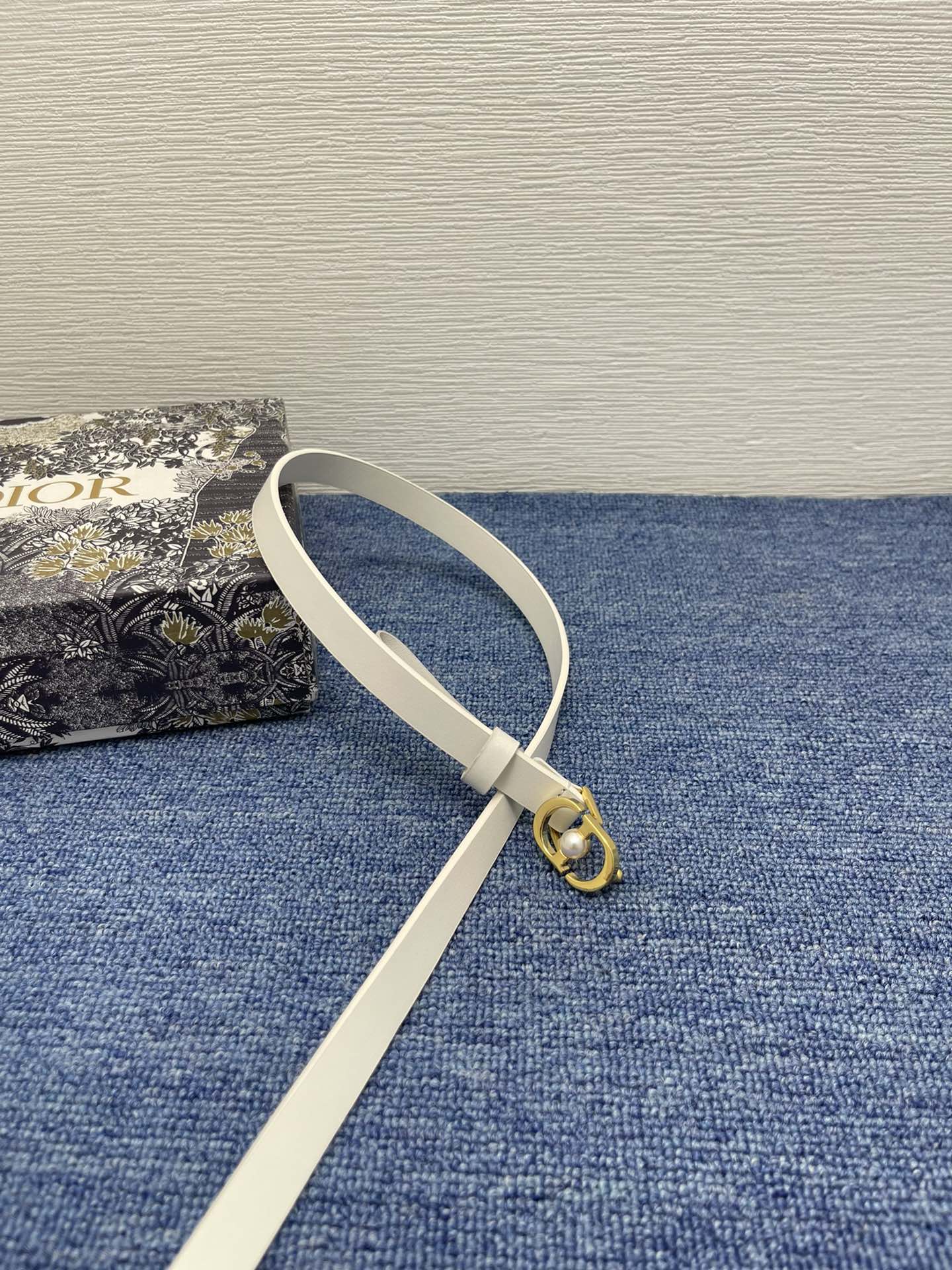 155RD198PDE Stylish  High quality belt With full package