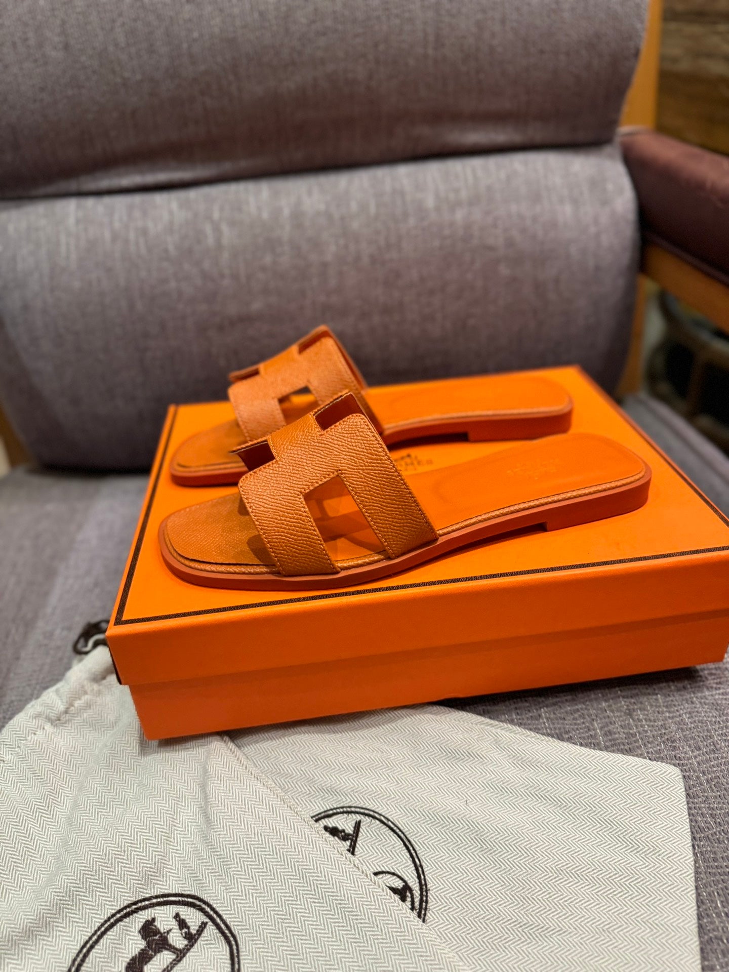 1ZH237ZDE Stylish Slippers