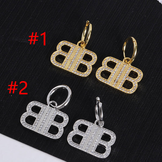 14J131EDE Stylish Earrings