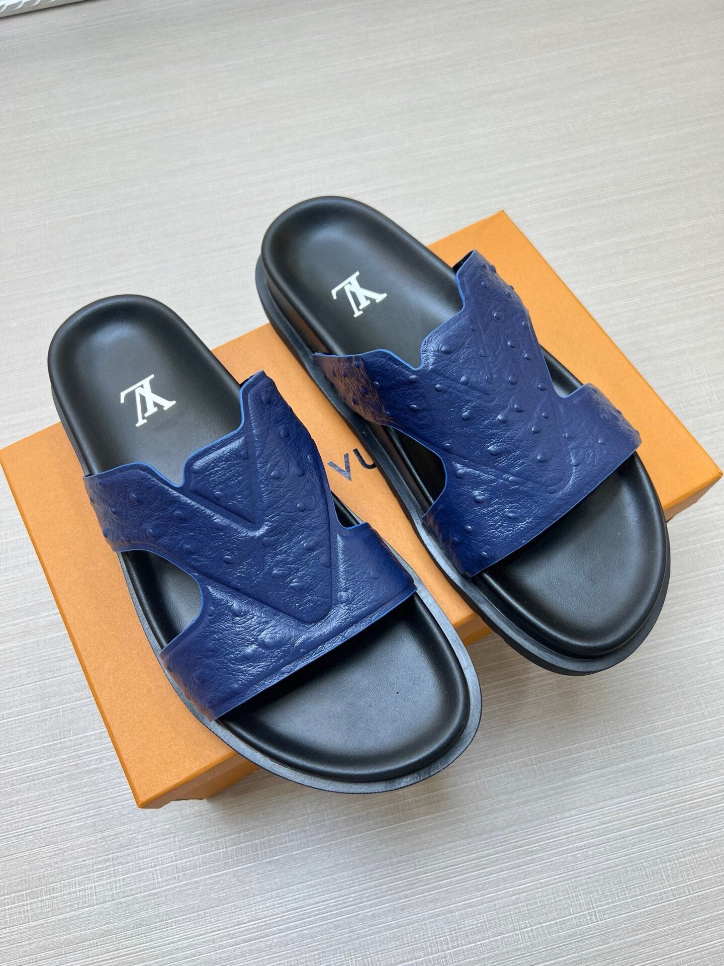 5LE227ZDE Stylish Slippers