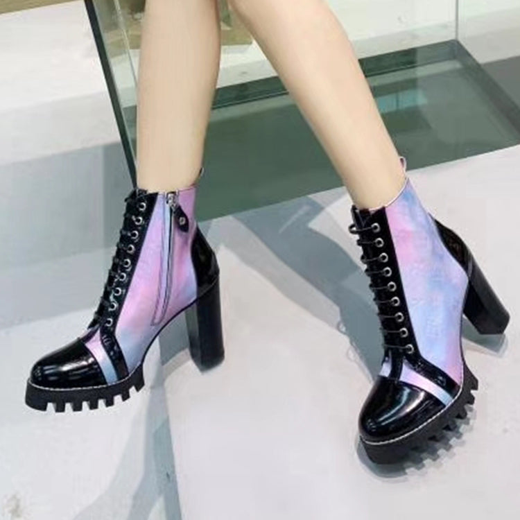 2E13ZDE Stylish Boots
