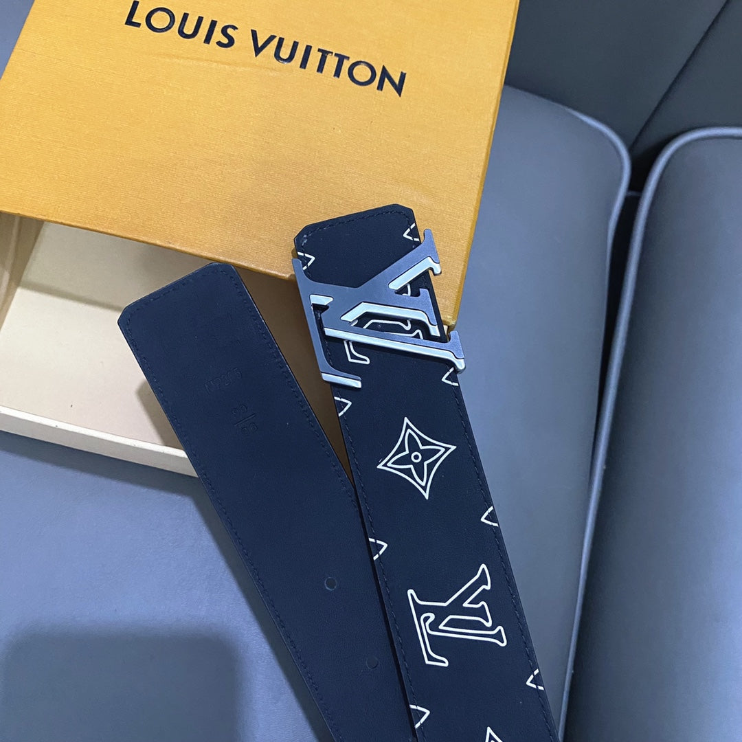 14E49PDE Stylish  High quality belt With full package