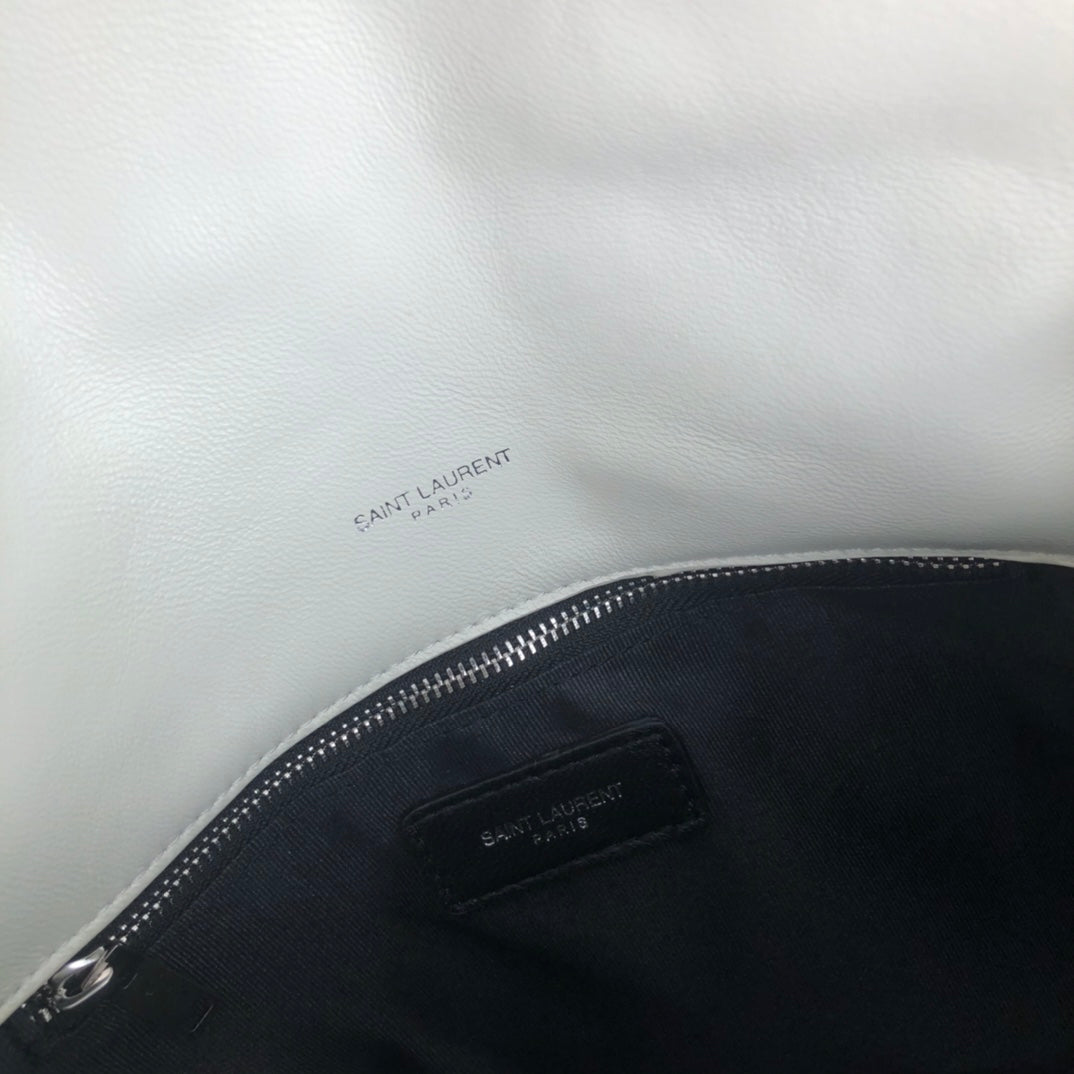 1XSL266BDE Stylish leather bag 