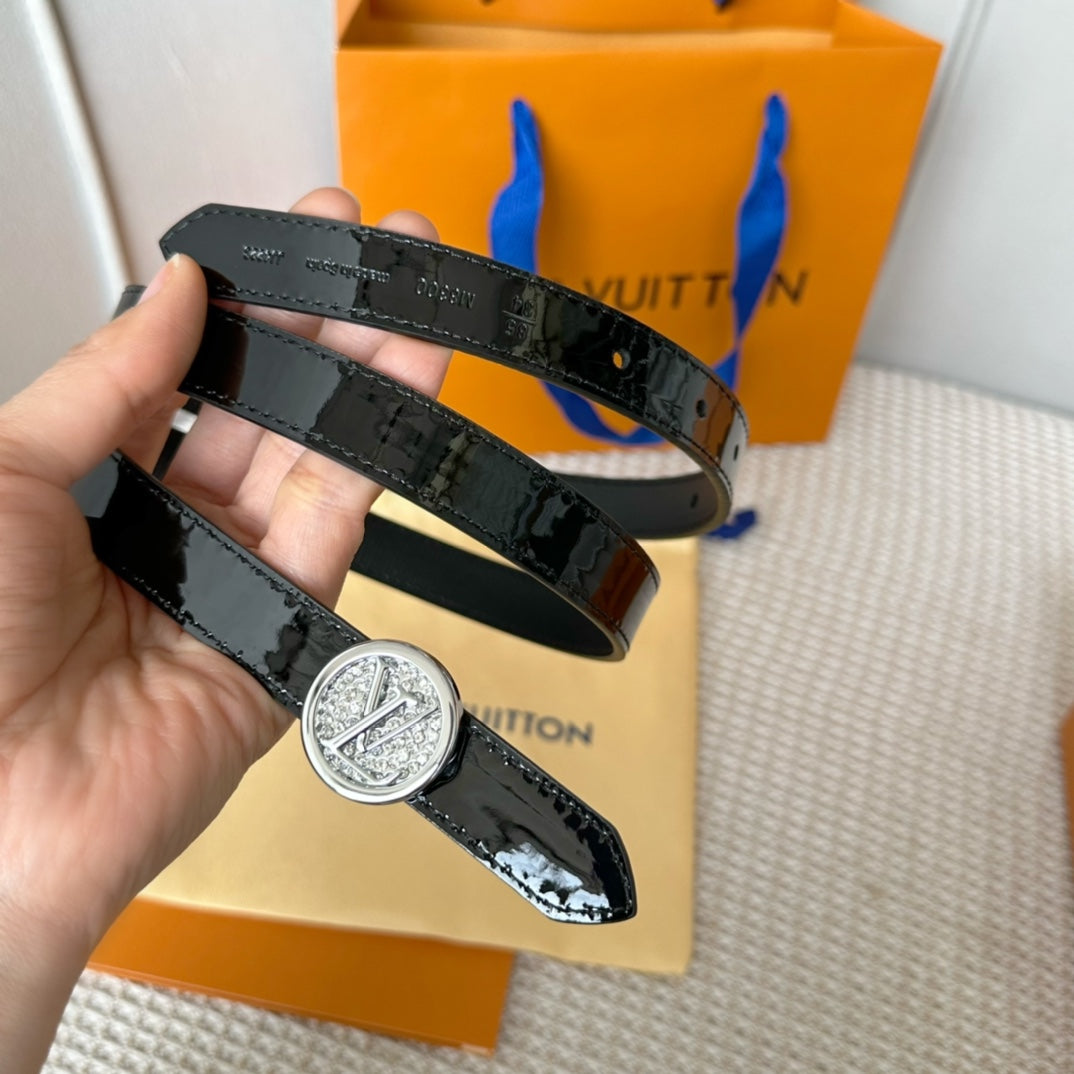 14E132PDE Stylish  High quality belt With full package