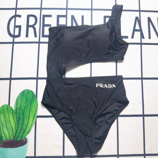 14PD90YDE Stylish Bikini swimsuit
