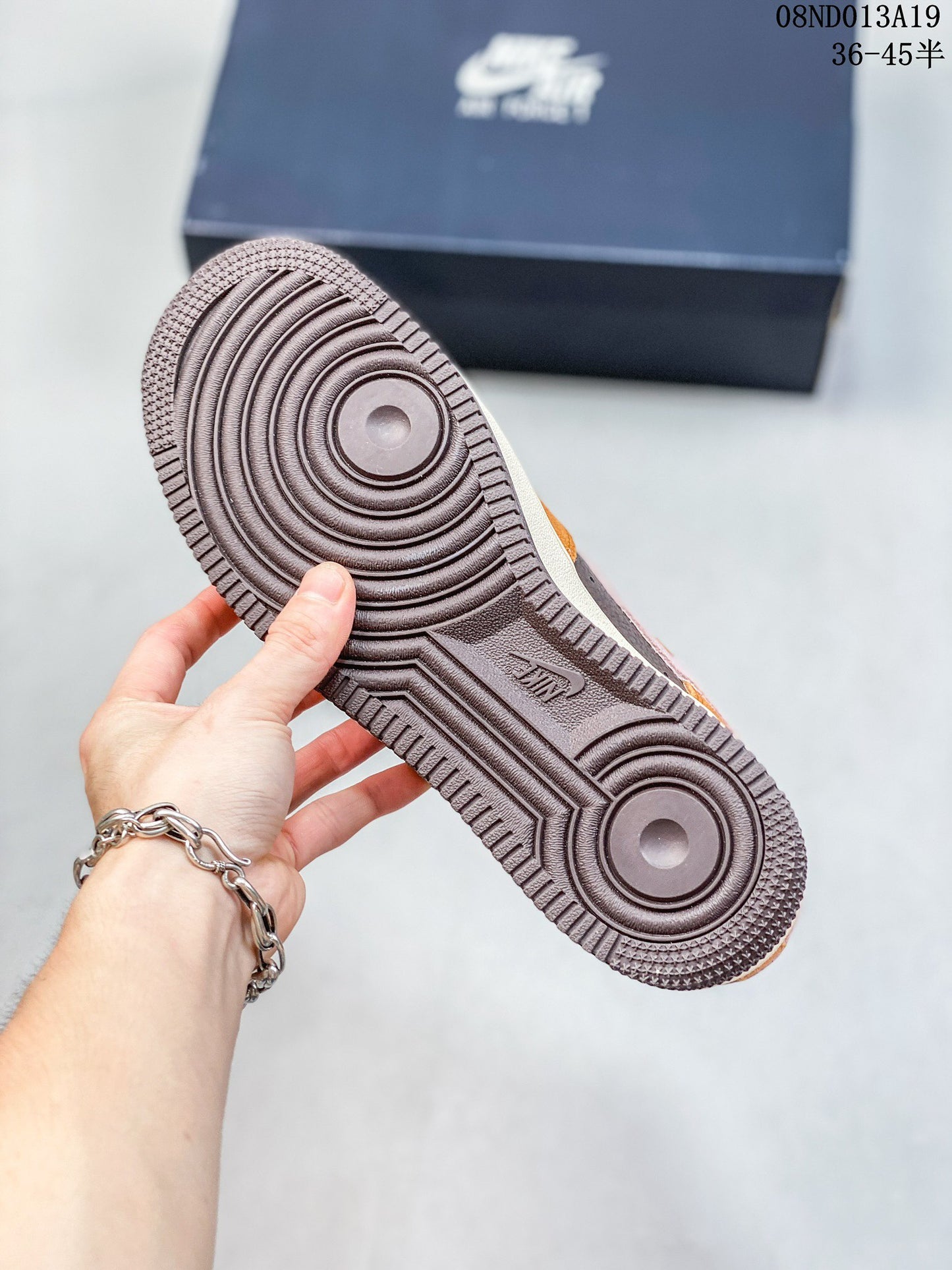 4YN45ZDE Stylish Sneakers（No box, special offer）