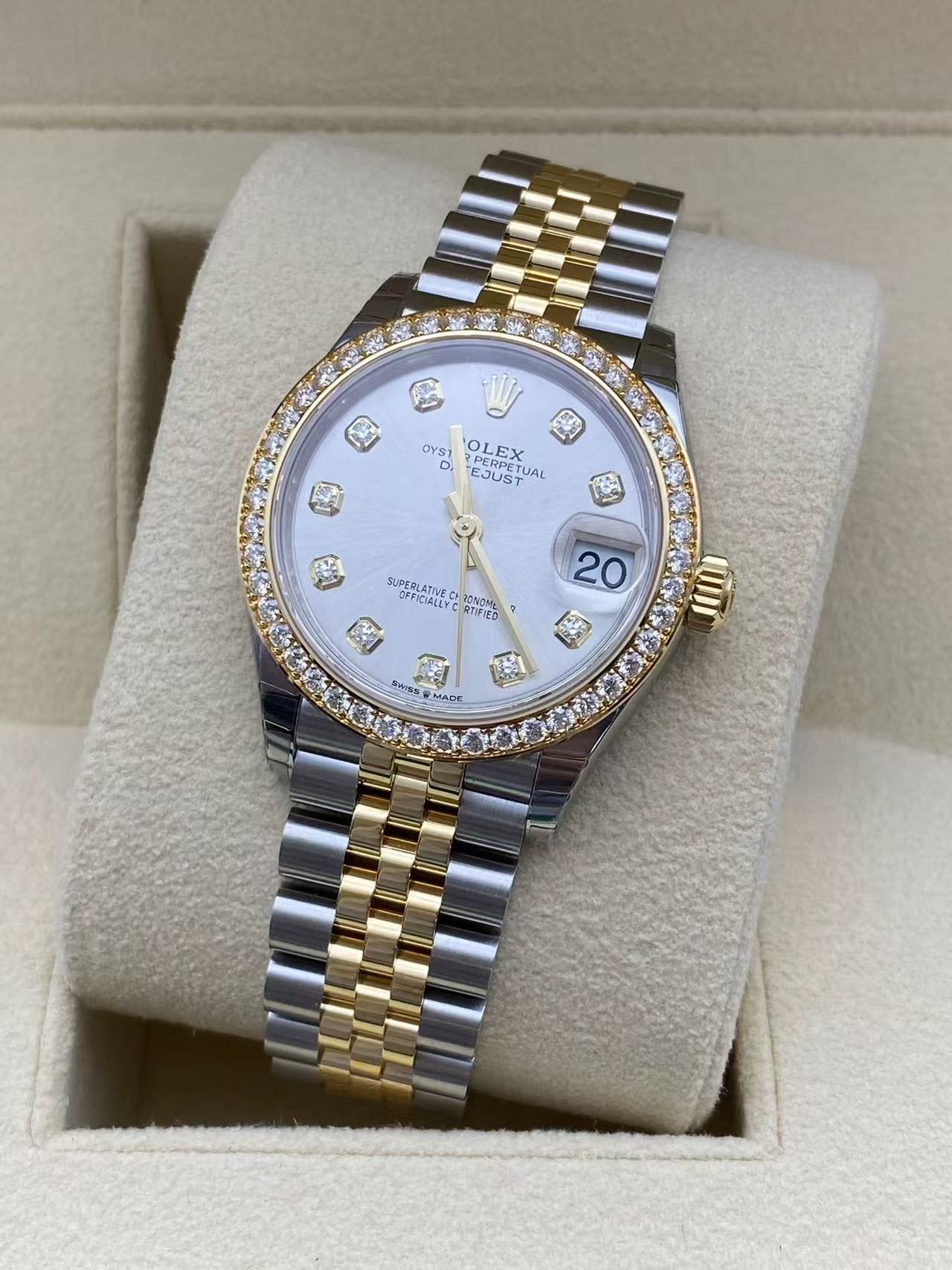 2XL20LDE Stylish Watches