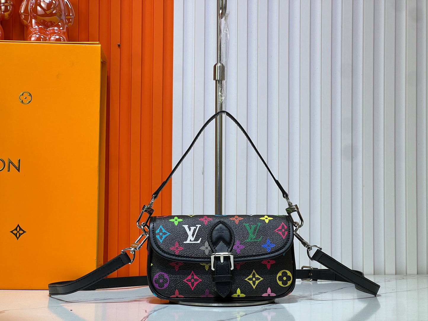 15XE1BDE Stylish leather bag