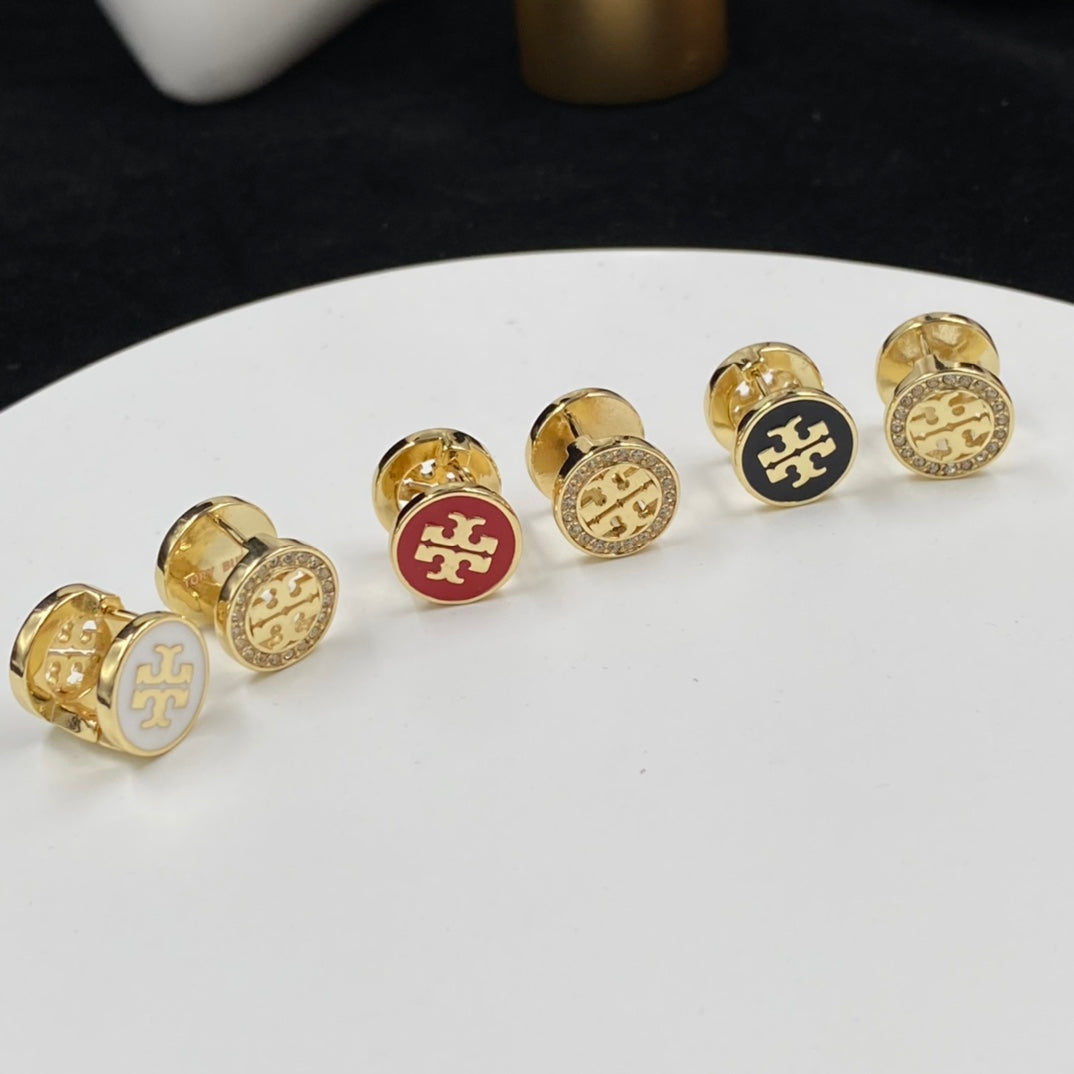 14A465EDE Stylish Earrings