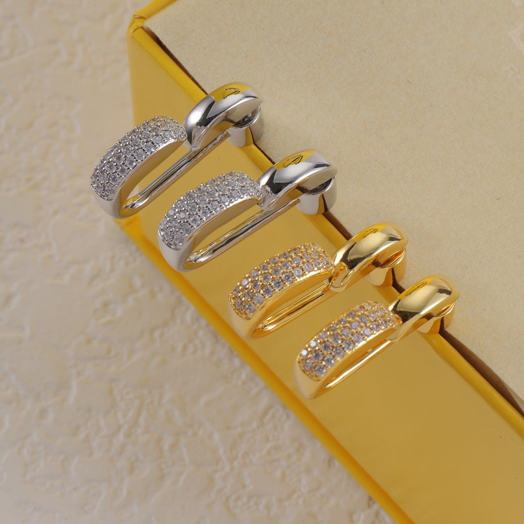 14F947EDE Stylish Earrings