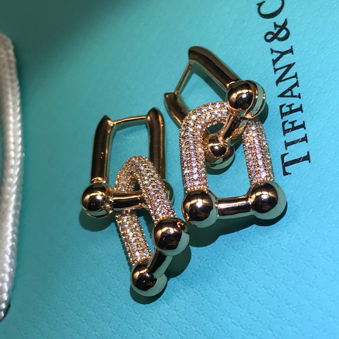 14T431EDE Stylish Earrings