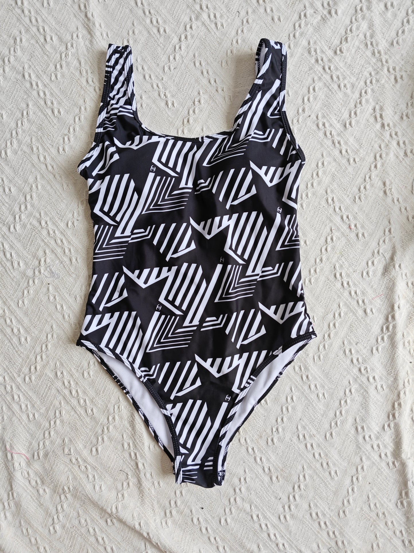 14C82YDE Stylish  Bikini swimsuit