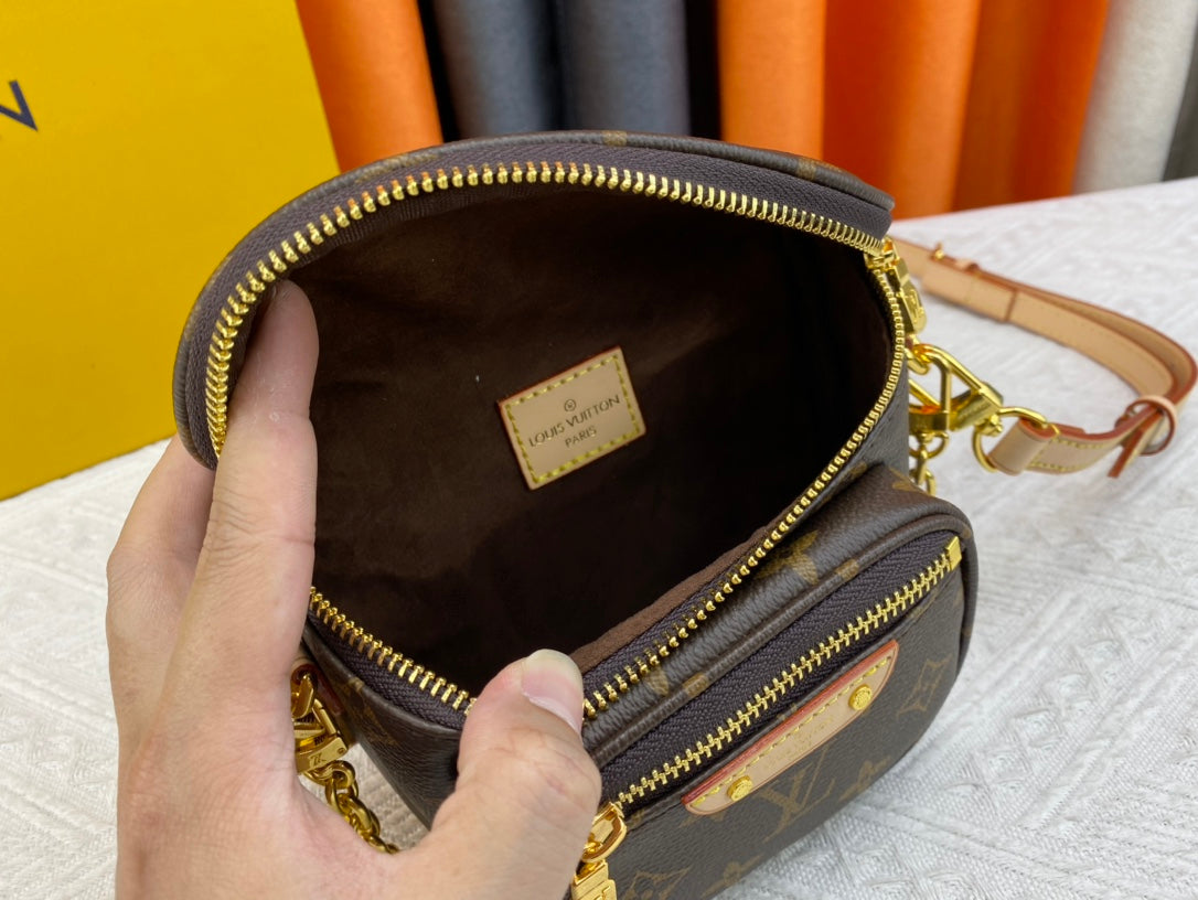 155NE57BDE Stylish leather bag