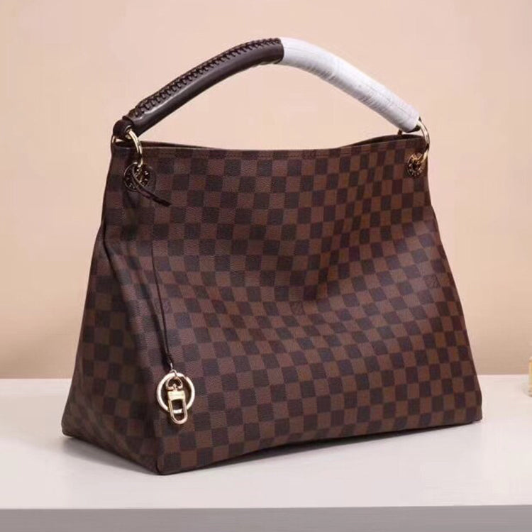 2E01BDE Stylish leather bag 