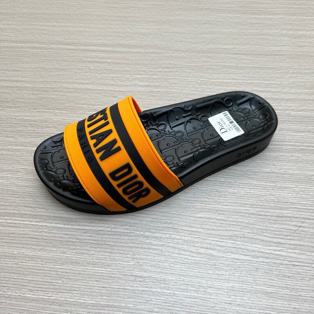 5LD212ZDE Stylish Slippers
