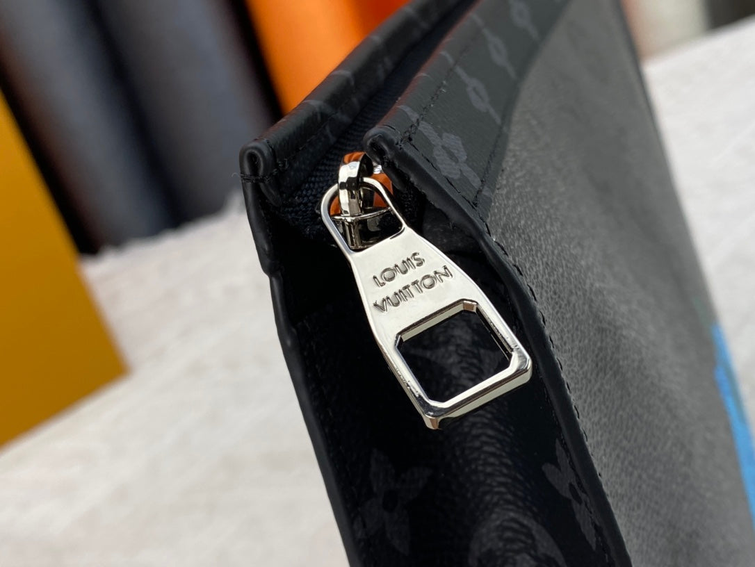 1XE386BDE Stylish leather bag