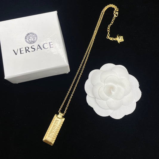 175RV63XDE Stylish  Necklaces