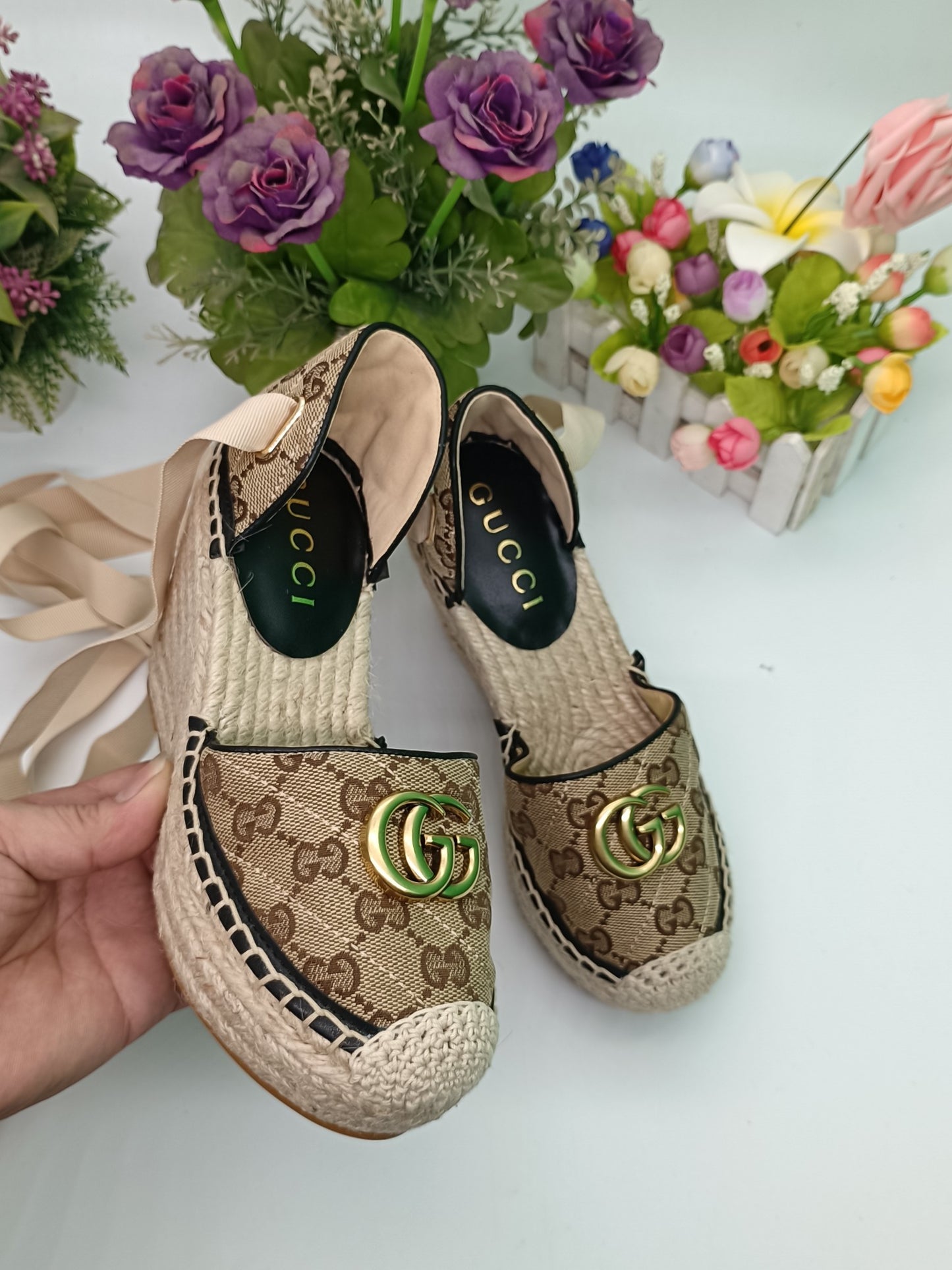 2YB40ZDE Stylish leather High heels