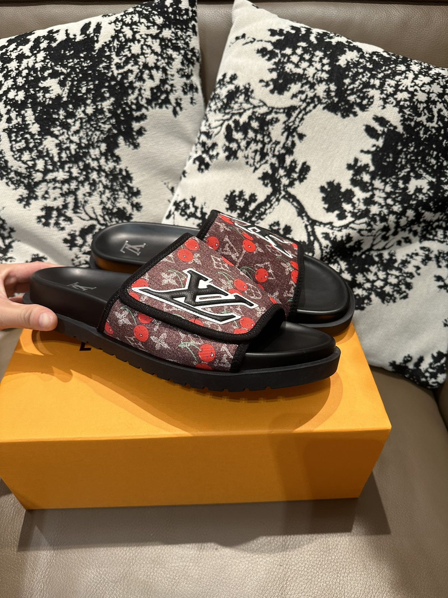 285ZE28ZDE Stylish leather Shoes