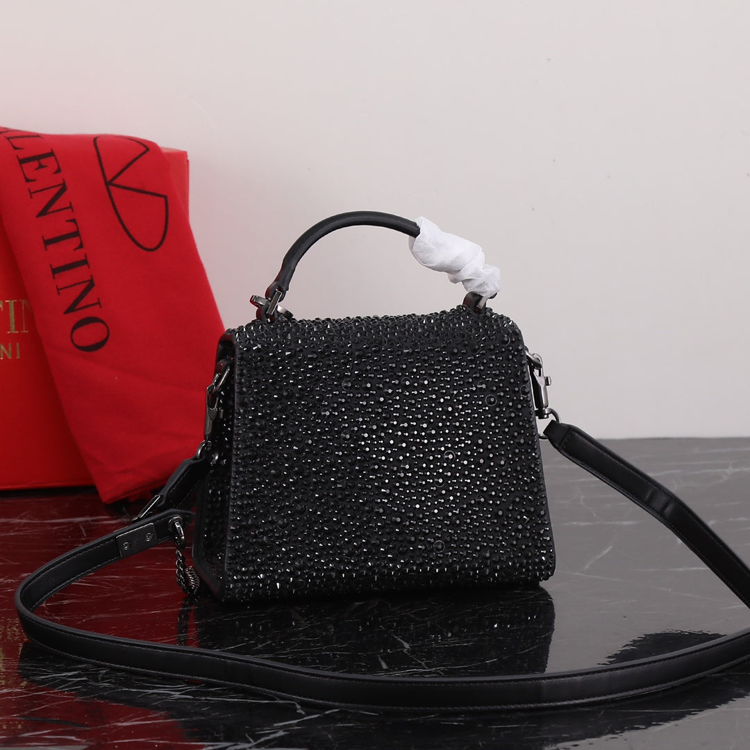 XA26BDE Stylish bag