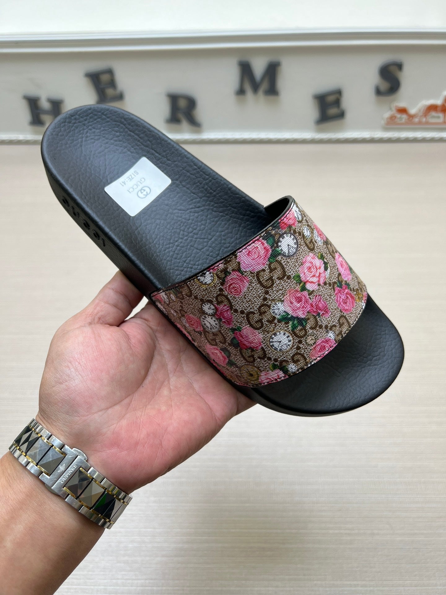 5WB239ZDE Stylish Slippers