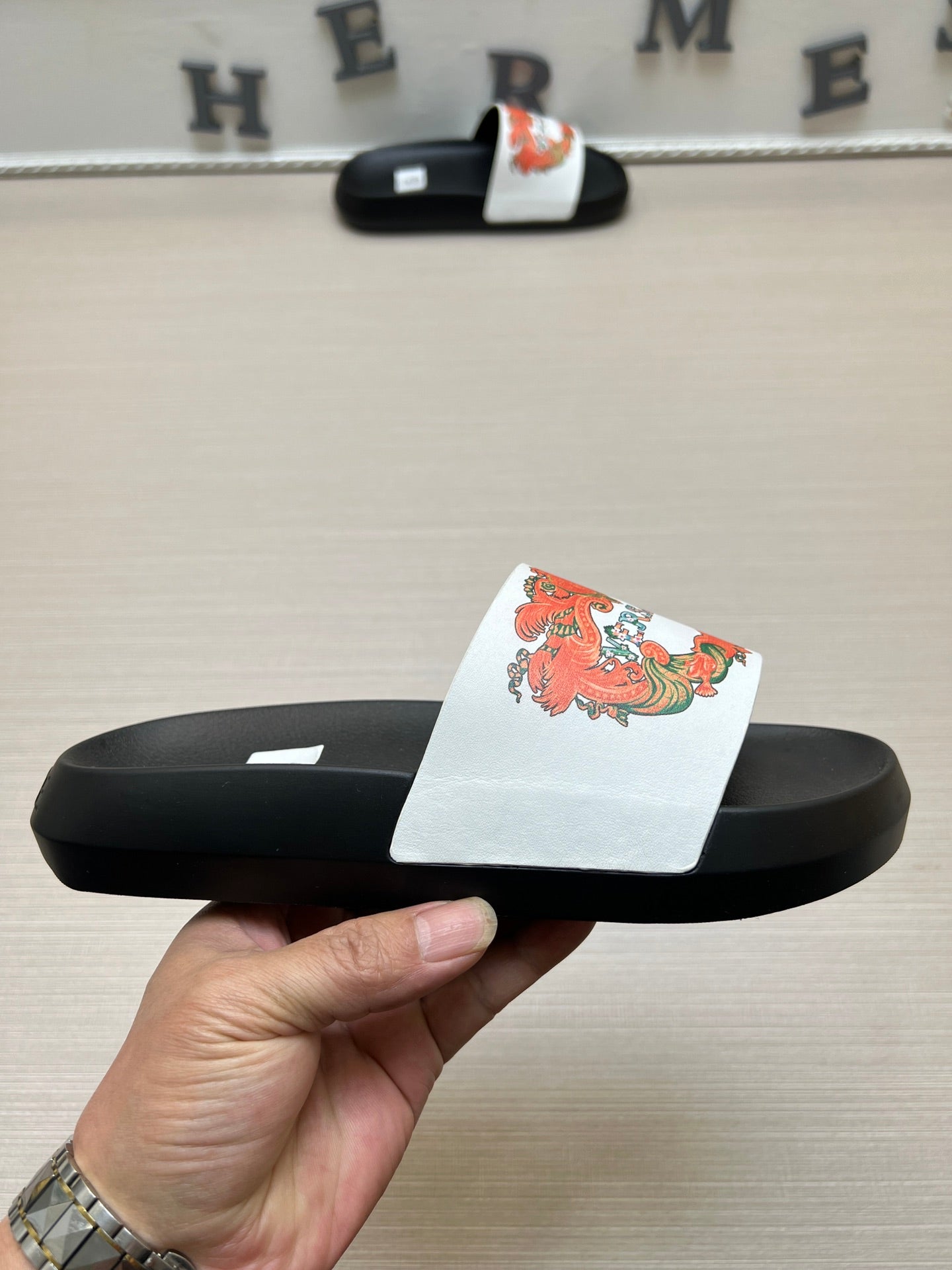 54V165ZDE Stylish slippers