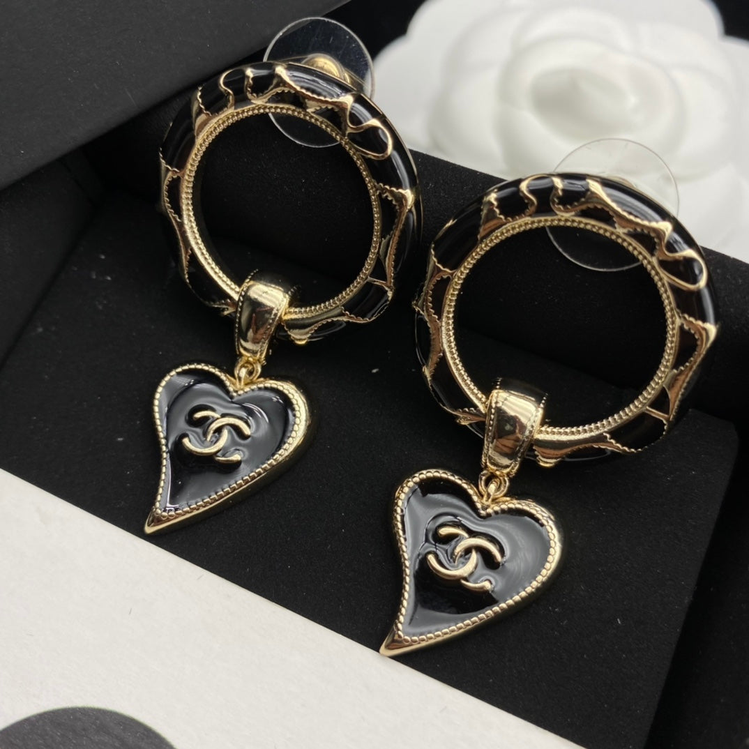1NC157EDE Stylish Earrings