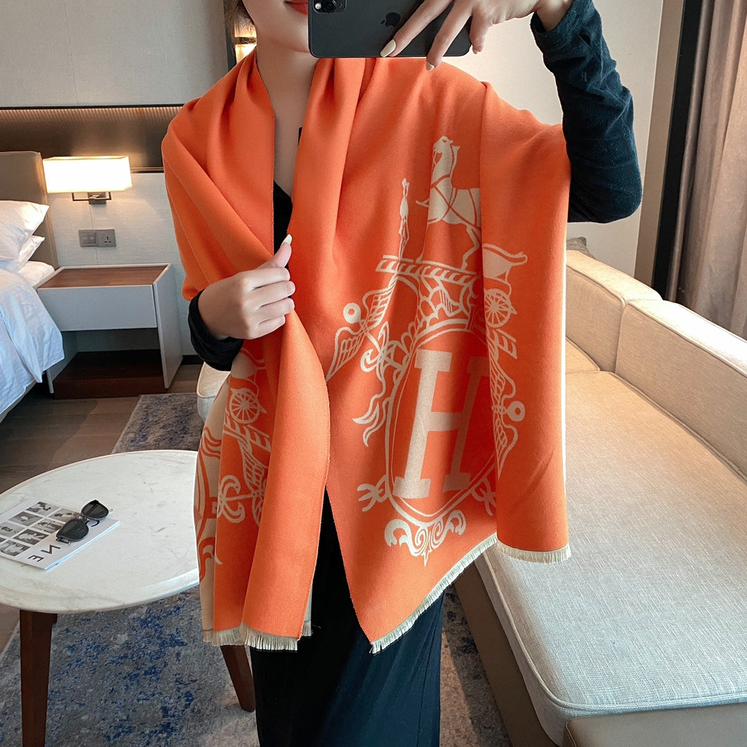 185ZH28WDE Stylish Winter Scarves