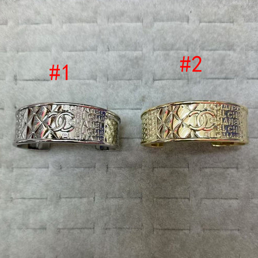 14C722KDE Stylish Bracelets