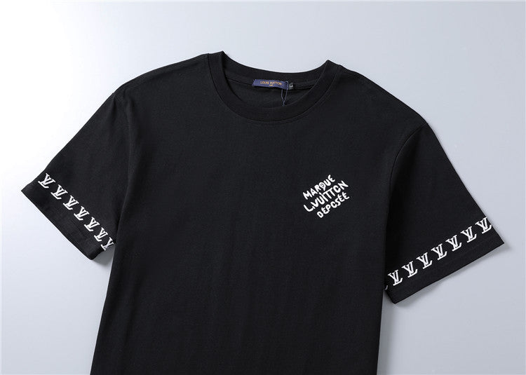 135WE82UDE Stylish T-shirts
