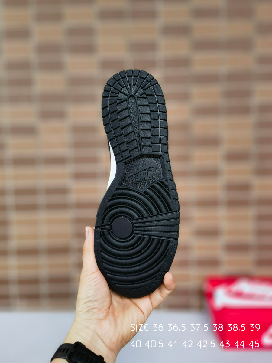 4YN35ZDE Stylish Sneakers (No Box, August-October Big Sale)