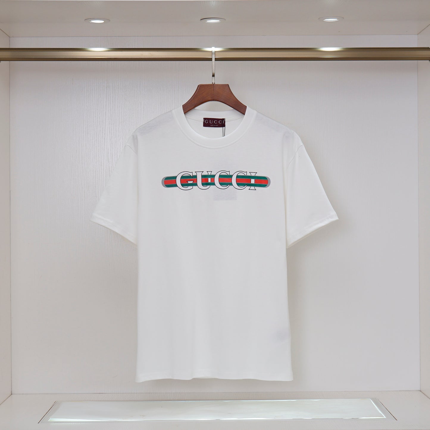 165NB24UDE Stylish T-shirt