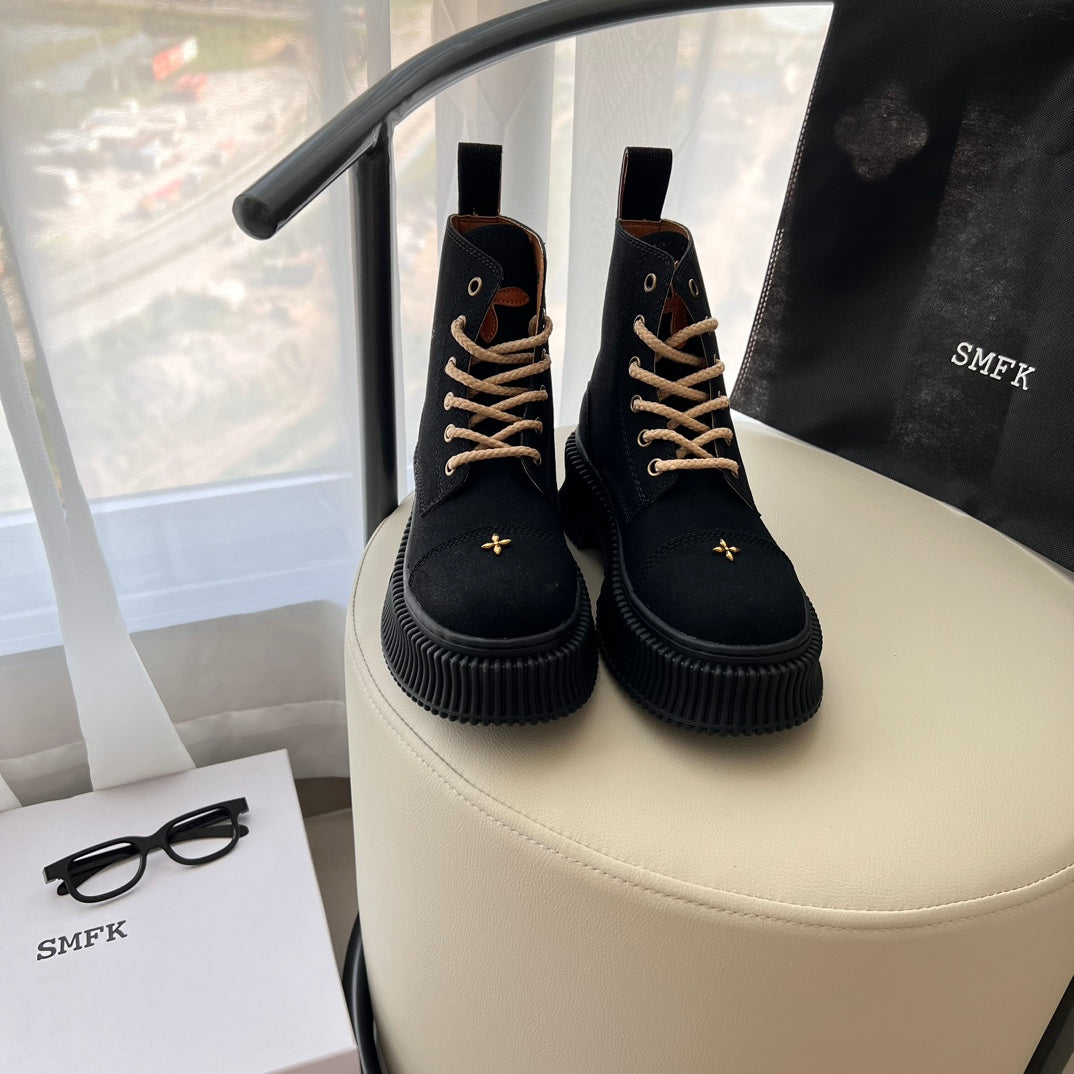 1JA18ZDE Stylish boots