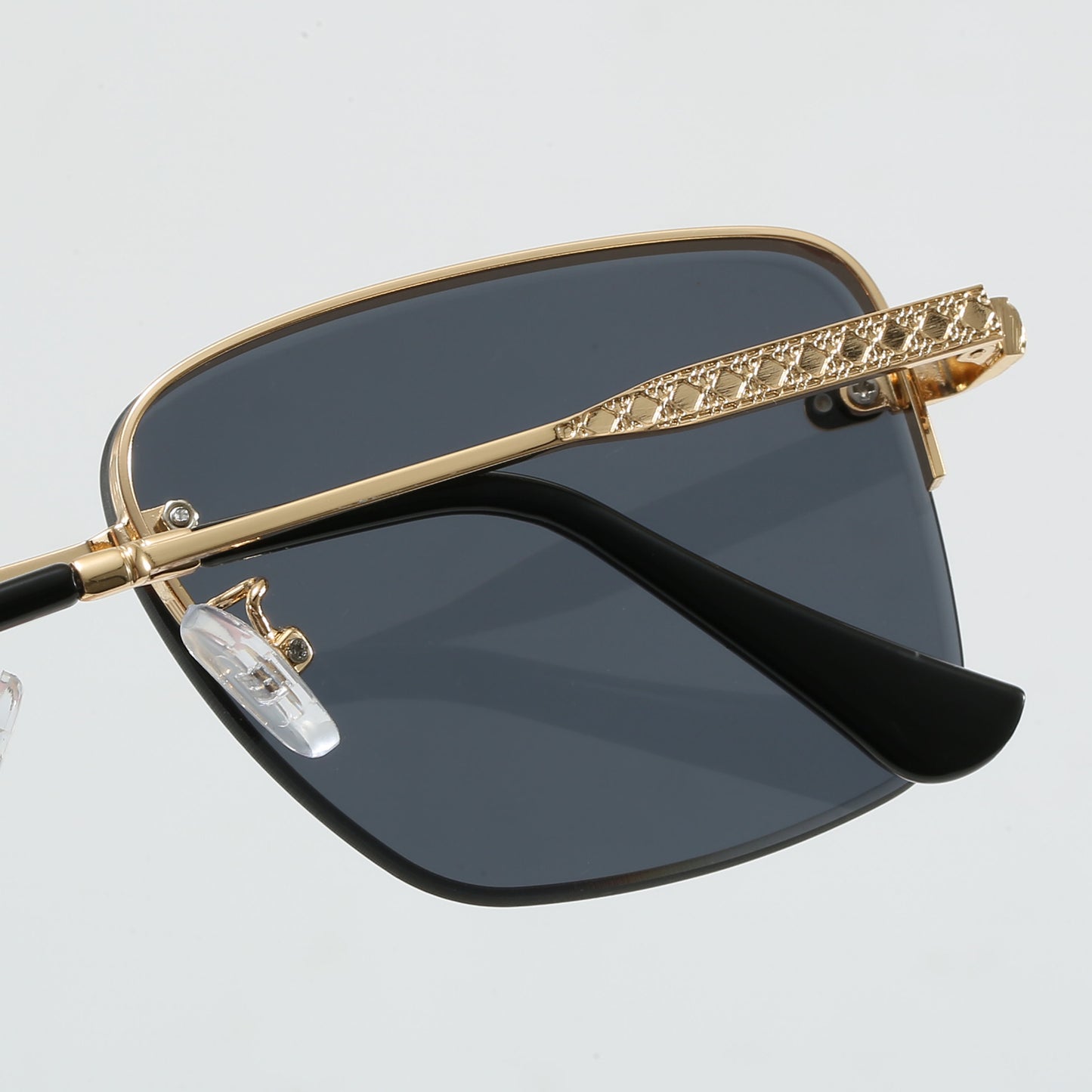 285RD52TDE Stylish Sunglasses