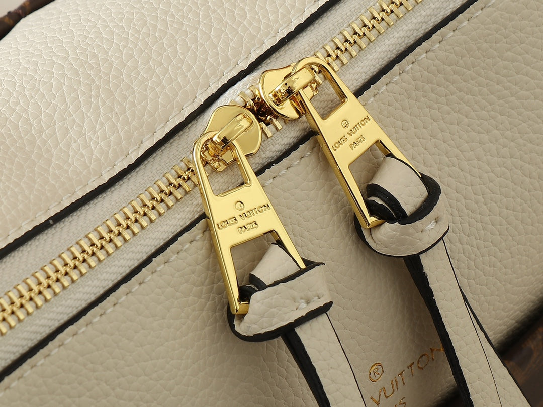 1WE115BDE Stylish leather bag