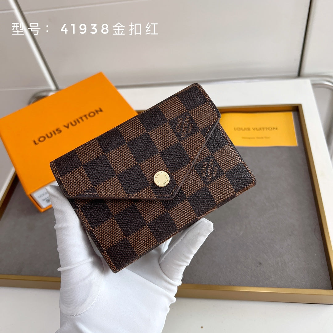 1WE1BDE Stylish leather wallets
