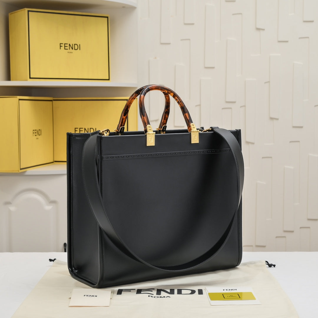 175NF8BDE Stylish  leather bag