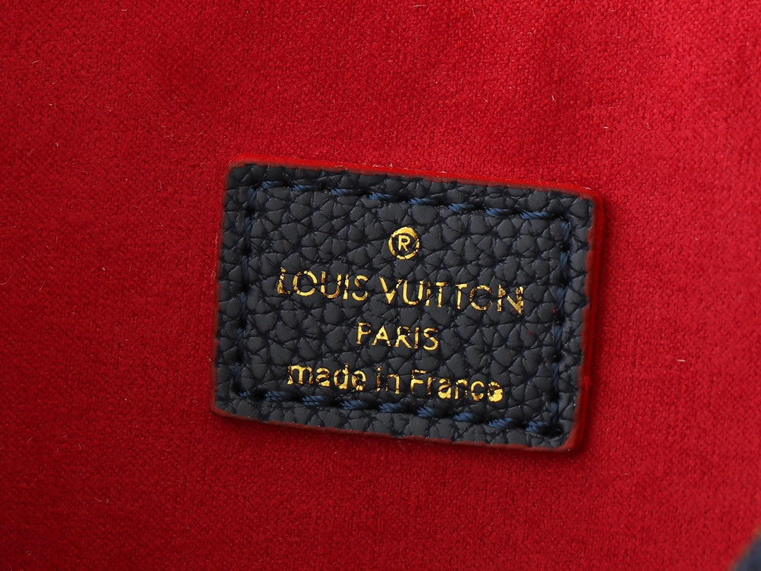 1WE115BDE Stylish leather bag