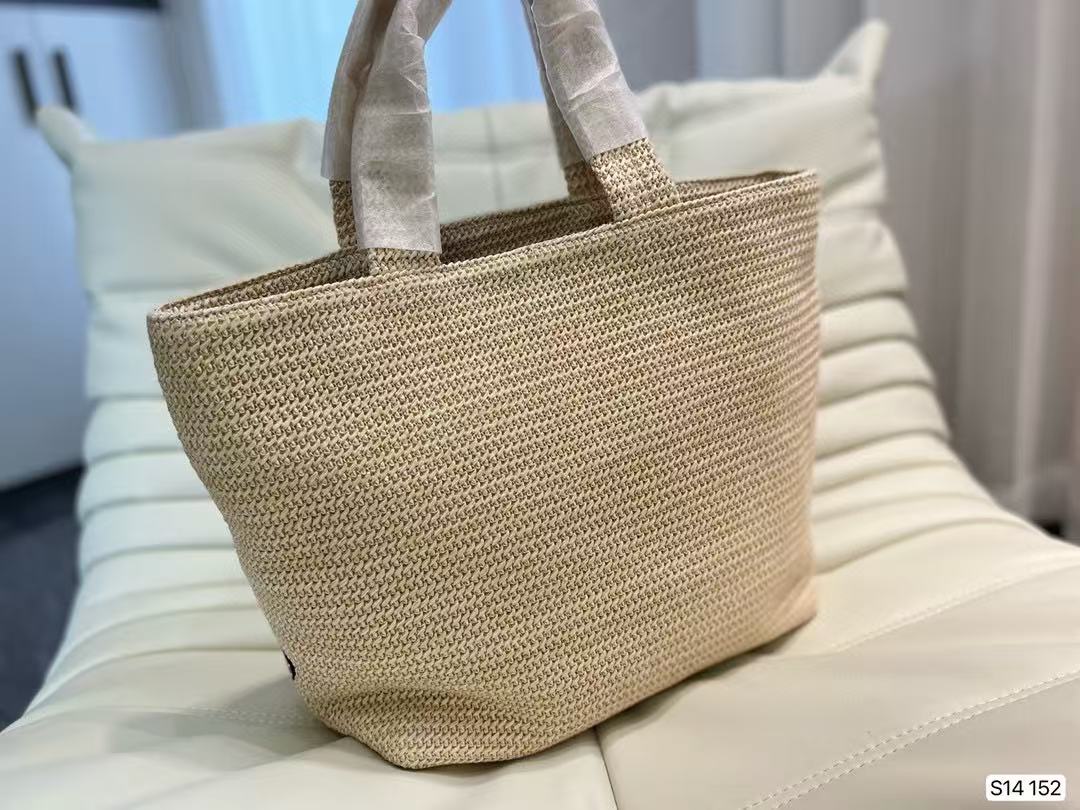 155NPD3BDE Stylish Woven bag